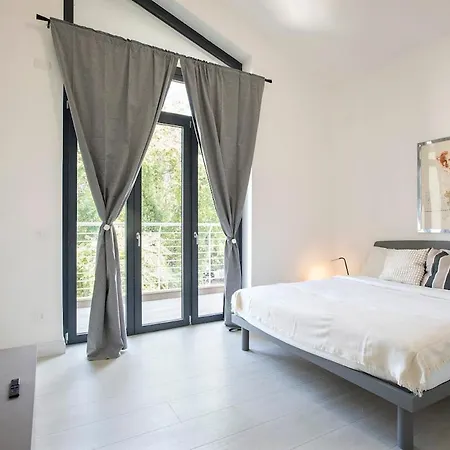 Urban Oasis With Patio For 5 Guests - Reserved Parking - Termini *