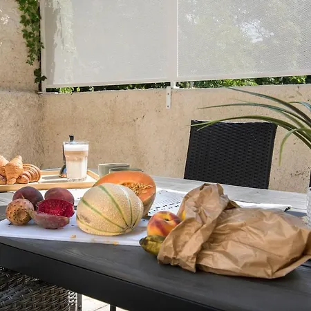 Urban Oasis With Patio For 5 Guests - Reserved Parking - Termini *
