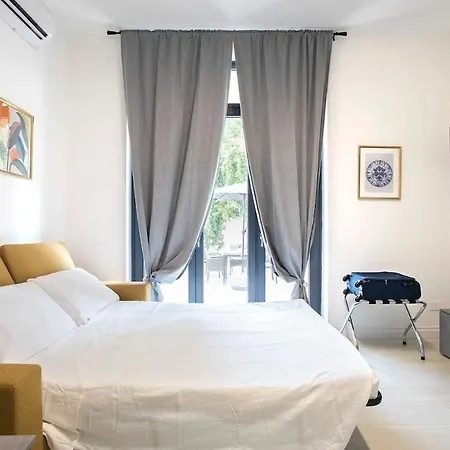 Urban Oasis With Patio For 5 Guests - Reserved Parking - Termini *